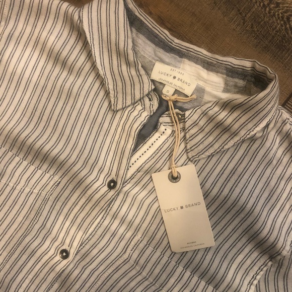 Lucky Brand NWT Striped Button Down - Picture 4 of 8